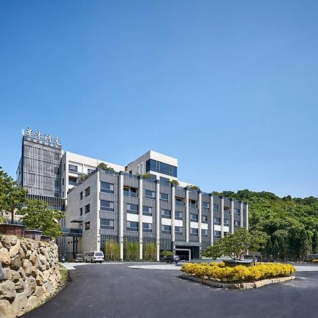 Shine Mood Resort Yuanli Экстерьер фото